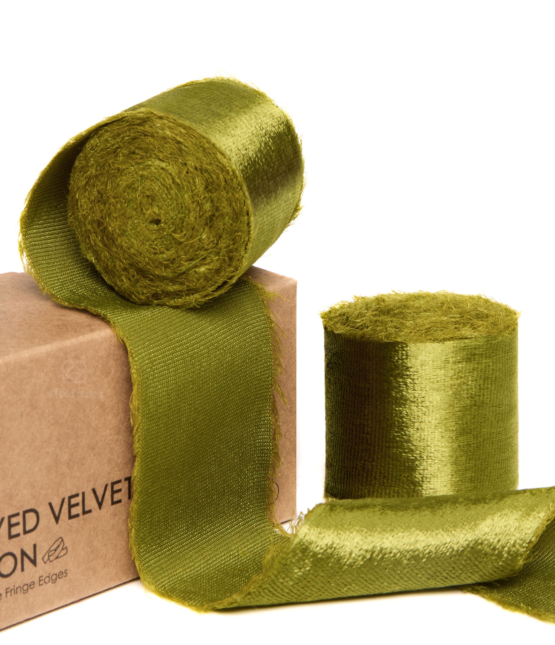 Frayed Edges Glossy Velvet Ribbon For Christmas 1.5"x 5YD (Green) - Vitalizart